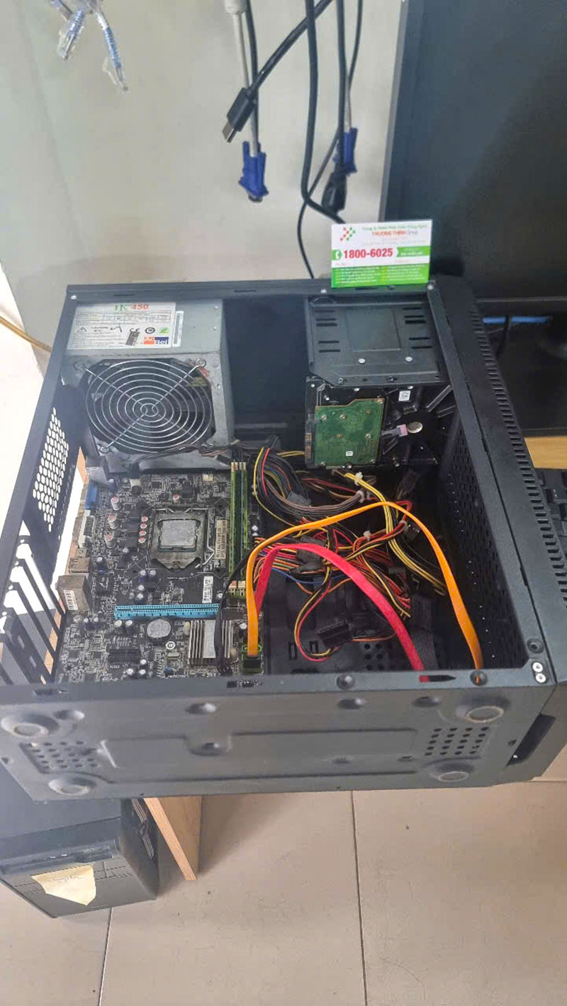 Nhanh Rẻ Nhất Vệ Sinh Máy Tính Tại Nhà Quận 4