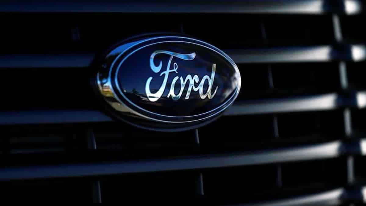 Ford thu hồi hơn 100.000 xe SUV vì nguy cơ cháy